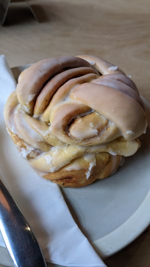Cinnamon bun (vegan) at Academy in Winchester
