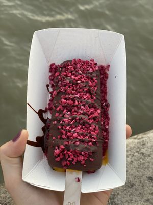 Version 1 at Anjuna Ice Pops - Lovohaz in Budapest