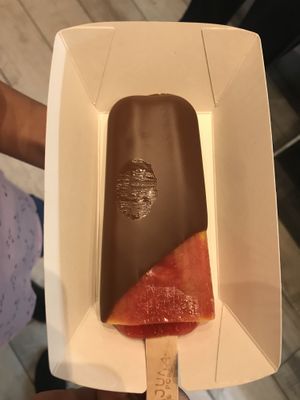 Strawberry Chocolate! at Anjuna Ice Pops - Lovohaz in Budapest