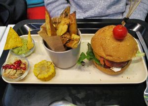 Mexican-style burger at Laelo in Paris