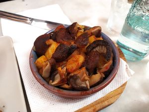 Shitake at La Raposa del Poble Sec in Barcelona