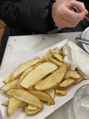 Patatas 🥔   at La Raposa del Poble Sec in Barcelona