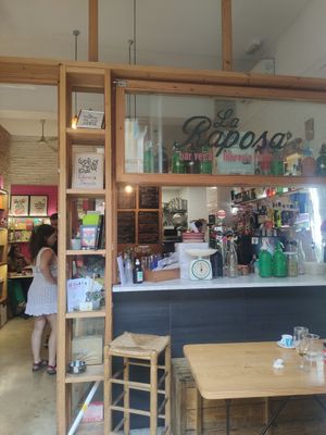 Entrada at La Raposa del Poble Sec in Barcelona