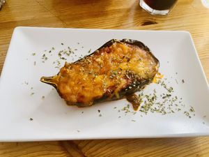 Benejena a la pizzaiola  at La Raposa del Poble Sec in Barcelona