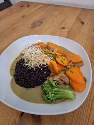 Curry verde con heura. at La Raposa del Poble Sec in Barcelona