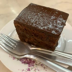 Tarta sacher  at La Raposa del Poble Sec in Barcelona