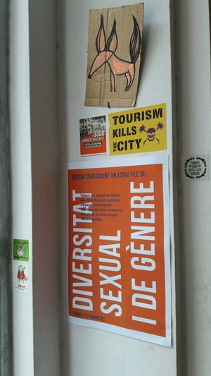 Tourism kills the city at La Raposa del Poble Sec in Barcelona