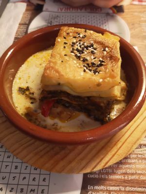 Lasagna at La Raposa del Poble Sec in Barcelona