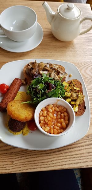 Vegan breakfast at LIV Organic & Natural Food Market in Liverpool