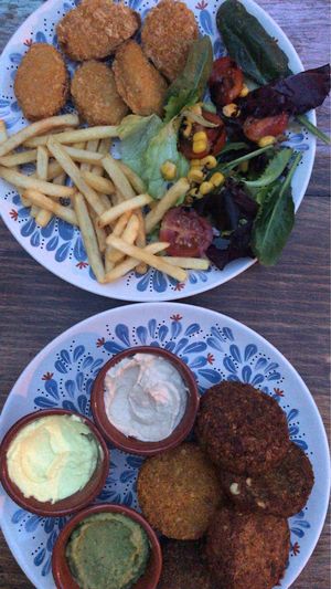 Nuggets & Falafel at Petite Sophie in Mahon