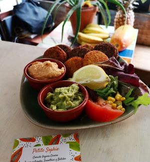 Muy rico un clasico at Petite Sophie in Mahon