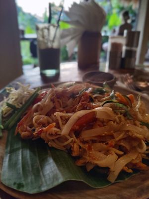 Pad Thai at Atman Nourish Kafe in Ubud