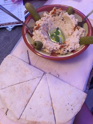 Hummus plate at Hajde in Budva