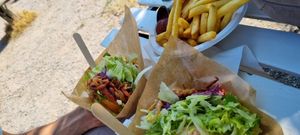 Super delicious, juicy and nourishing. I loved it, not for people who don't like meat taste because the pea protein had a meat taste. I loved it! at Vegan Soul Train's - Bumble Vee - Food Wagon in Stockholm