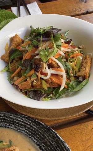 Nr 25  at Chay Long in Berlin