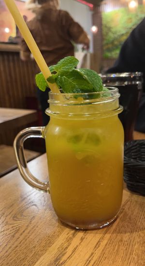 Mango Tango  at Chay Long in Berlin