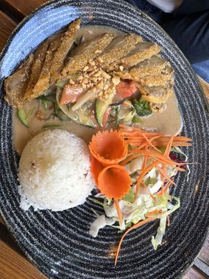 Com sot lac (peanut curry) with vegan duck  at Chay Long in Berlin