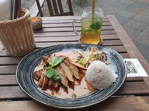 "duck" at Chay Long in Berlin