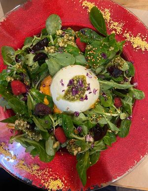 Vegan burrata salad at Mapa Verde in San Sebastian