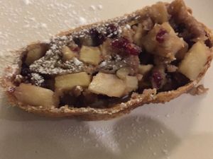 Apple strudel  at VgOloso in Venice