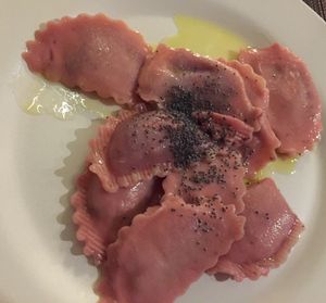 Beetroot ravioli  at VgOloso in Venice