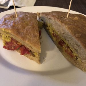 👏🏼👏🏼 at VgOloso in Venice