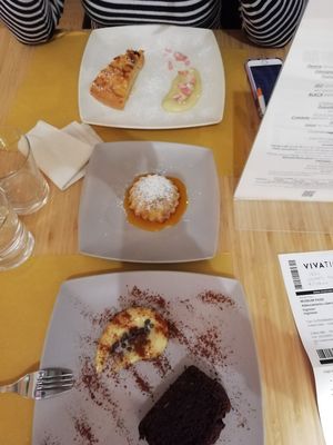 Desserts at VgOloso in Venice