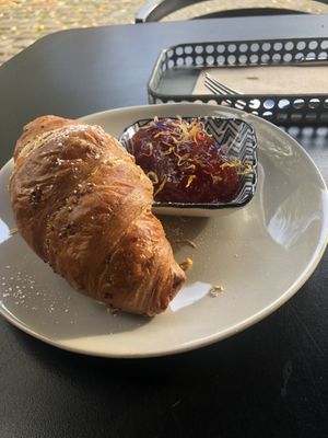 Quinoa-Croissant  at Rosenberg in Potsdam