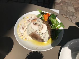 Very tasting dishes like baked potatoes ect at Rosenberg in Potsdam