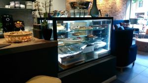 pasty/cake case at Rosenberg in Potsdam