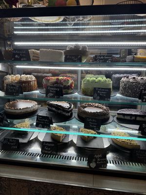 The cake offering  at Rosenberg in Potsdam