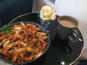 Vegan ragout and hot chocolate with oat milk at Rosenberg in Potsdam