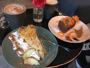 Apple Pie and Carrot Cake at Rosenberg in Potsdam