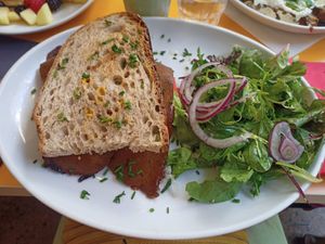 Vegan BLT sandwich at Chicago Cafe in Brussels