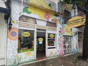 outside at La Esquina de las Flores in Buenos Aires