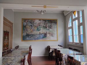 It will fill up eventually... On a Sunday ! at Govinda Restaurante e Pizzaria Vegetariana in Porto Alegre