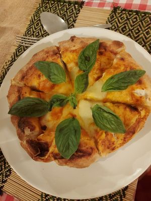 Margarita pizza at Rad Rabbit in Chiang Mai