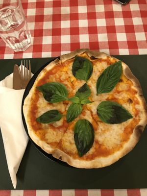 Margherita  at Rad Rabbit in Chiang Mai