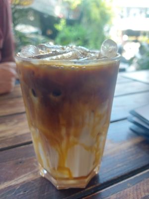 Caramel macchiato at Rad Rabbit in Chiang Mai