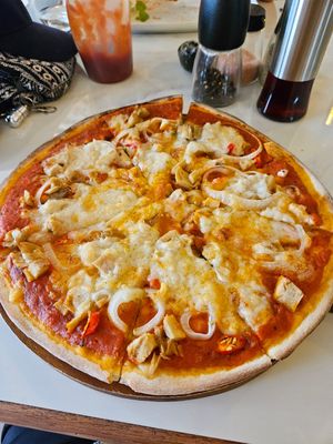 Fiery chicken pizza at Rad Rabbit in Chiang Mai