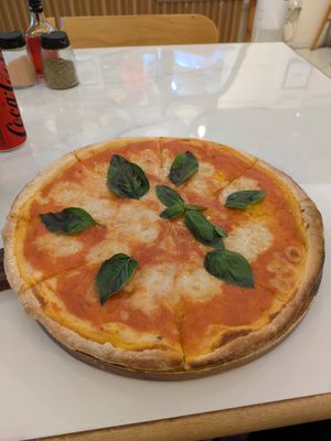Rabbit's Margherita at Rad Rabbit in Chiang Mai