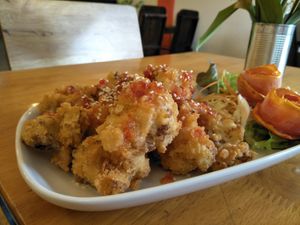 Cauli wings at Rad Rabbit in Chiang Mai