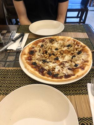 Vegan BBQ chicken pizza at Rad Rabbit in Chiang Mai