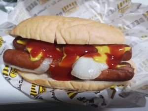 Hot dog 🌭 at Rad Rabbit in Chiang Mai