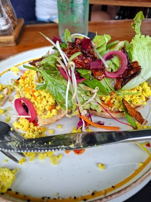 Tofu scramble at Rainbow Cafe in Ella