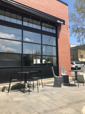 Terrasse 😎 at Hoche Glace in Montreal