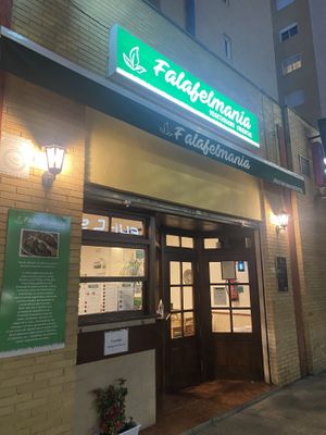 Outside  at Falafelmania - Restaurante Vegetariano y Vegano Oriental in Alicante