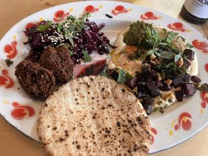 Lunch of the weekk #Veganuary at Mashery - Hummus Kitchen in Cologne