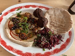 Weekly humus  at Mashery - Hummus Kitchen in Cologne