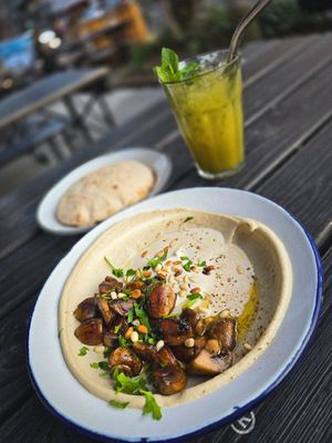 Hummus Champions at Mashery - Hummus Kitchen in Cologne